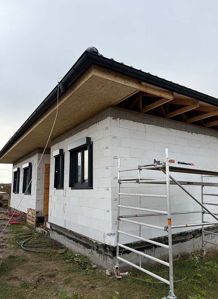 Podbití střech a záklopy stropů z OSB desek